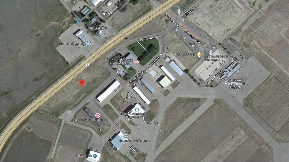 15 Les Little Wy SW Way, Medicine Hat, AB à vendre - Aérien – Image 1 sur 5