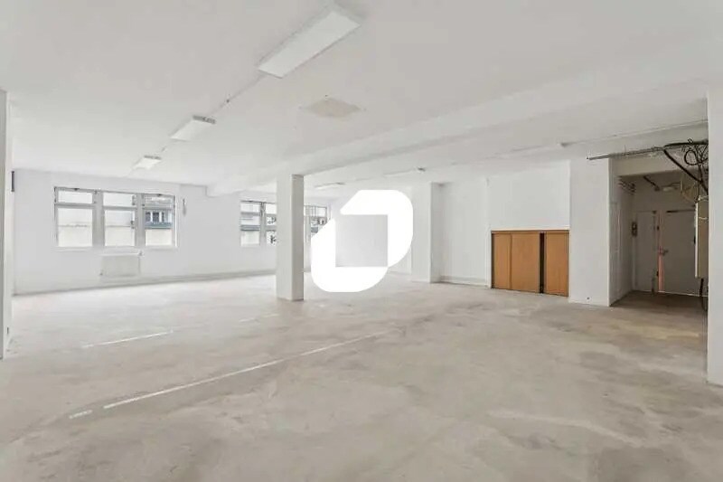 60 Rue Saint-Sabin, Paris à louer - Photo de l’immeuble – Image 2 sur 14