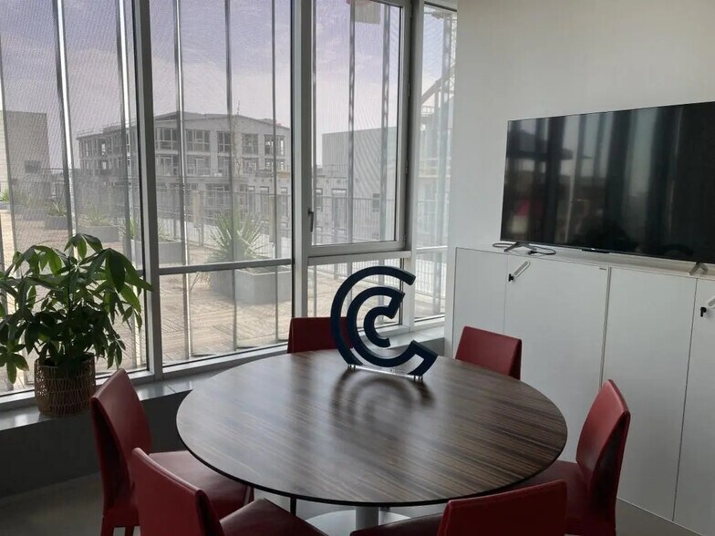 Bureau dans Nantes à louer - Photo de l’immeuble – Image 3 sur 10