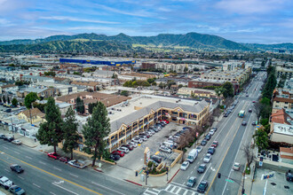 401 S Glenoaks Blvd, Burbank, CA - VUE AÉRIENNE  vue de carte - Image1