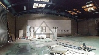 Plus de détails pour Industriel/Logistique à louer