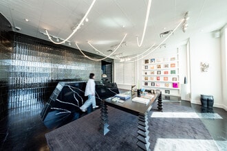 1740 Westheimer Rd, Houston, TX à louer Photo intérieure– Image 1 sur 7