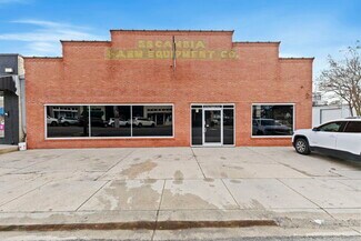 Plus de détails pour 111 W Ridgeley St, Atmore, AL - Local commercial à vendre