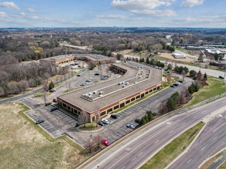 13300 Pioneer Trl, Eden Prairie, MN à vendre - Aérien – Image 2 sur 4