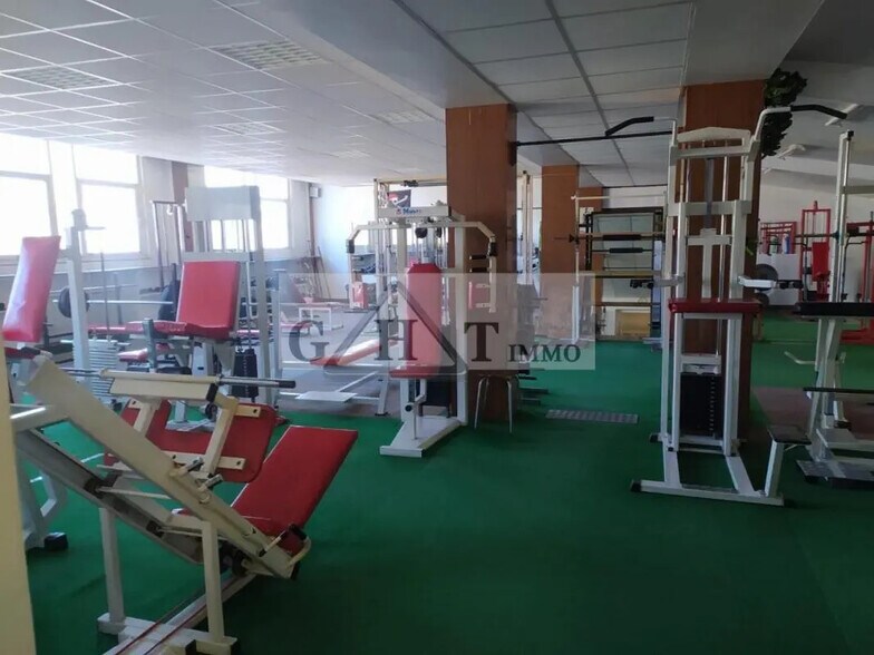 Industriel/Logistique dans Montfermeil à vendre - Photo intérieure – Image 1 sur 8