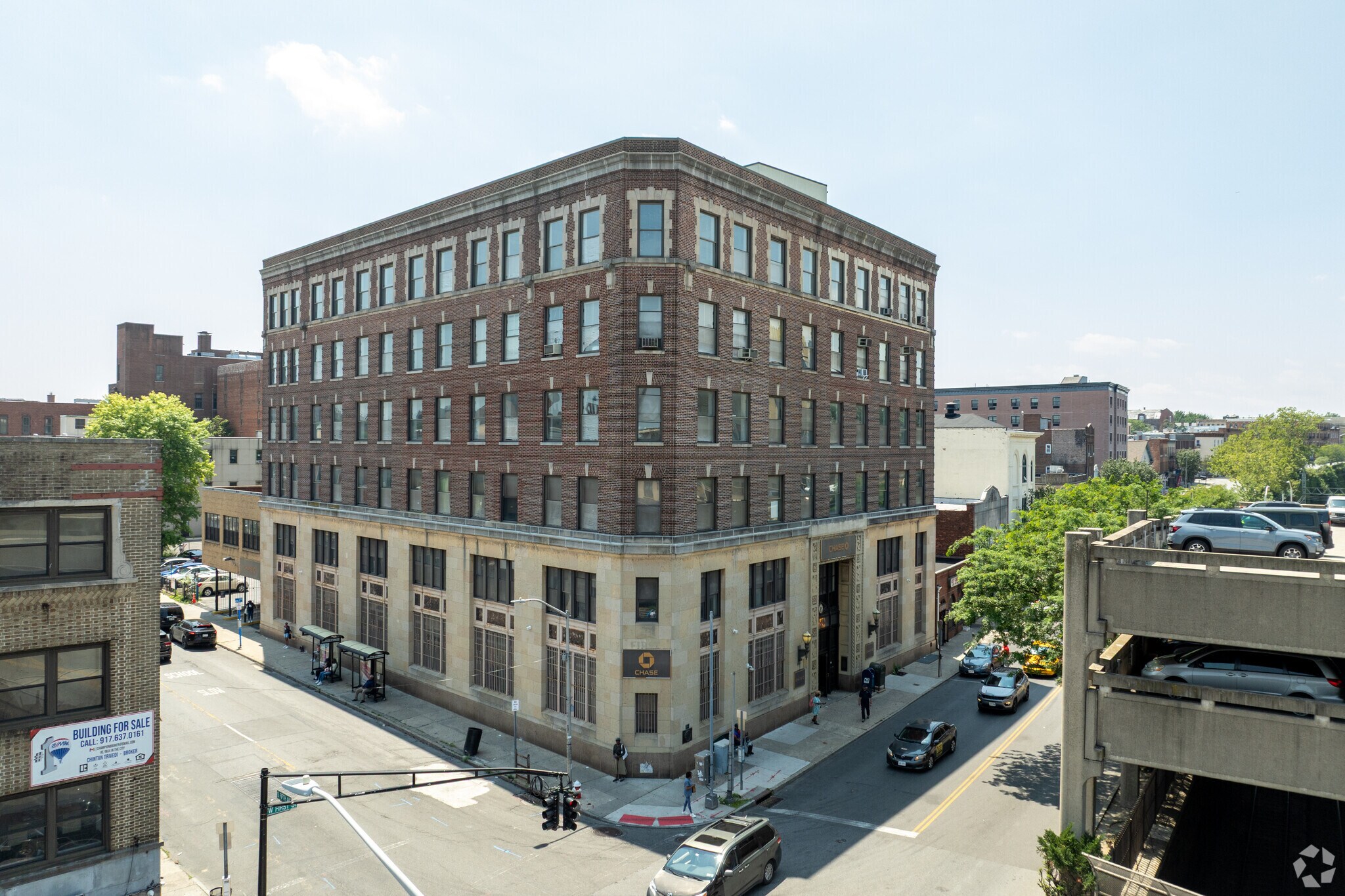 22-28 W 1st St, Mount Vernon, NY à vendre Photo principale– Image 1 sur 7