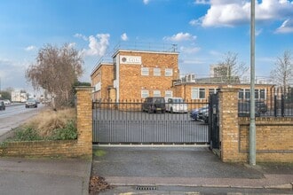 7 Queen St, Erith à louer Photo de l’immeuble– Image 2 sur 10