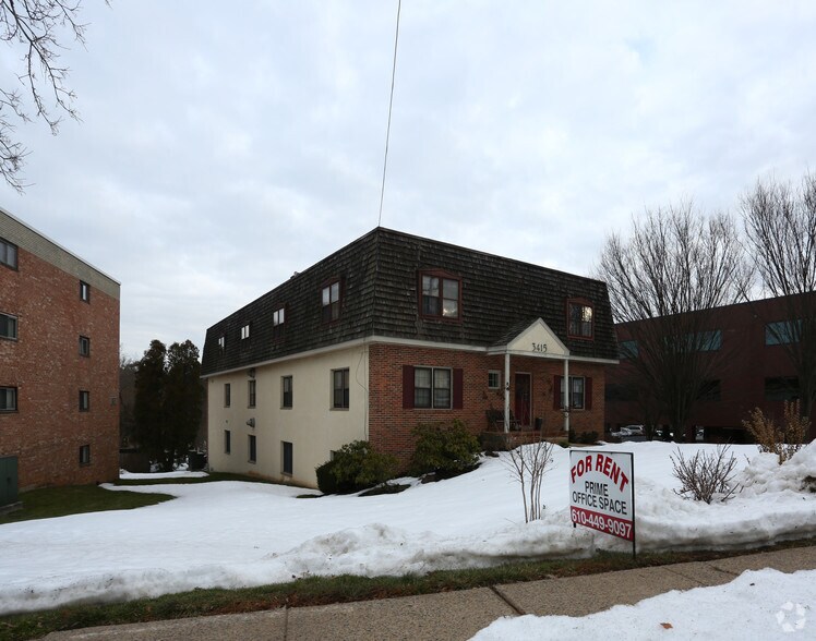 3415 West Chester Pike, Newtown Square, PA à vendre - Photo de l’immeuble – Image 2 sur 6