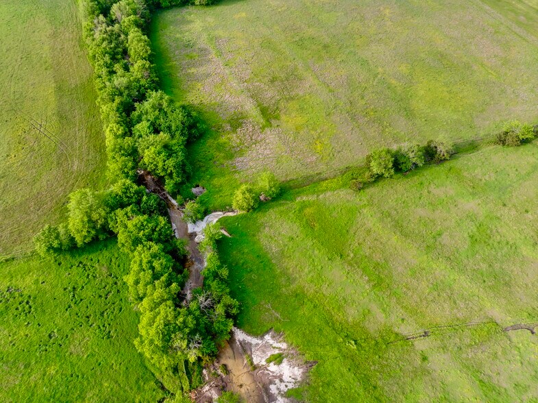 2301 County Road 24900, Roxton, TX à vendre - Photo de l’immeuble – Image 3 sur 25