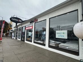 337-355 N La Cienega Blvd, Los Angeles, CA à louer Photo de l’immeuble– Image 2 sur 14