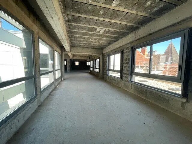 Bureau dans Autun à vendre - Photo de l’immeuble – Image 2 sur 5