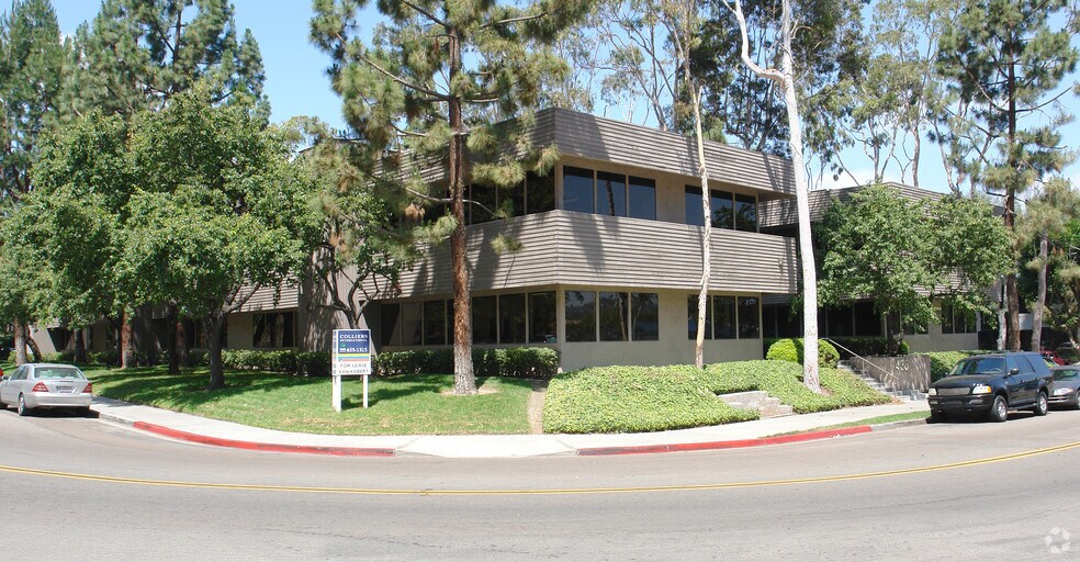 438 Camino del Rio S, San Diego, CA à louer - Photo de l’immeuble – Image 2 sur 5