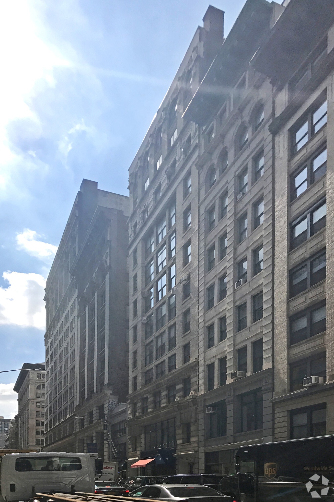 6-8 W 18th St, New York, NY à louer Photo principale– Image 1 sur 7