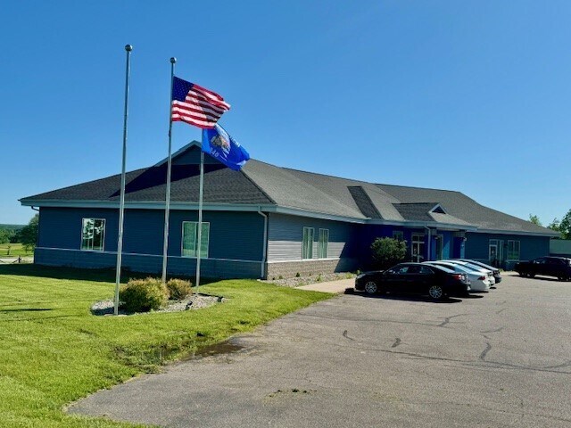912 N View Dr, Mosinee, WI à louer - Photo de l’immeuble – Image 2 sur 19