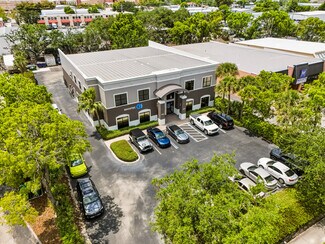 Plus de détails pour 2220-2224 Trade Center Way, Naples, FL - Industriel/Logistique à vendre