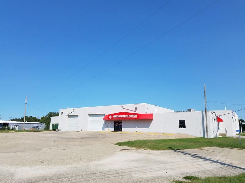 530 E 8th St, Junction City, KS à vendre - Photo de l’immeuble – Image 1 sur 23