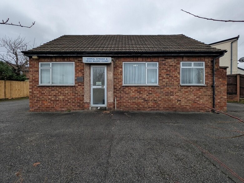 95 Prenton Village Rd, Prenton à vendre - Photo principale – Image 1 sur 7