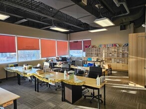 849 Premier Way, Sherwood Park, AB à louer Photo intérieure– Image 2 sur 5