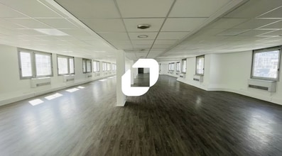 Bureau dans Évry-Courcouronnes à louer Photo intérieure– Image 2 sur 6