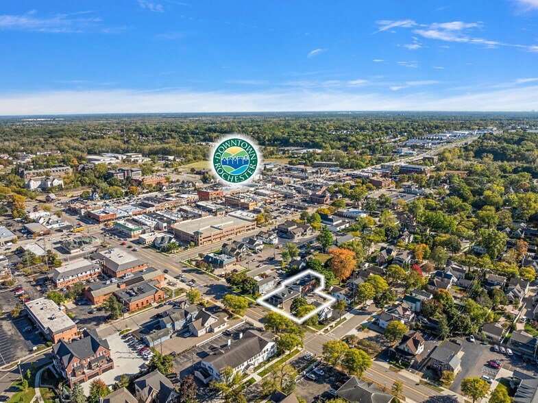 311 W University Dr, Rochester, MI à vendre - Photo de l’immeuble – Image 2 sur 33