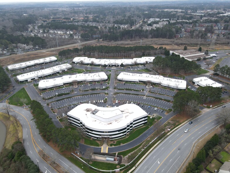 3100 Breckinridge Blvd, Duluth, GA à louer - Photo de l’immeuble – Image 1 sur 79