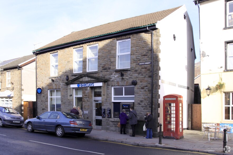 100-101 Bute St, Treorchy à vendre - Photo de l’immeuble – Image 3 sur 5