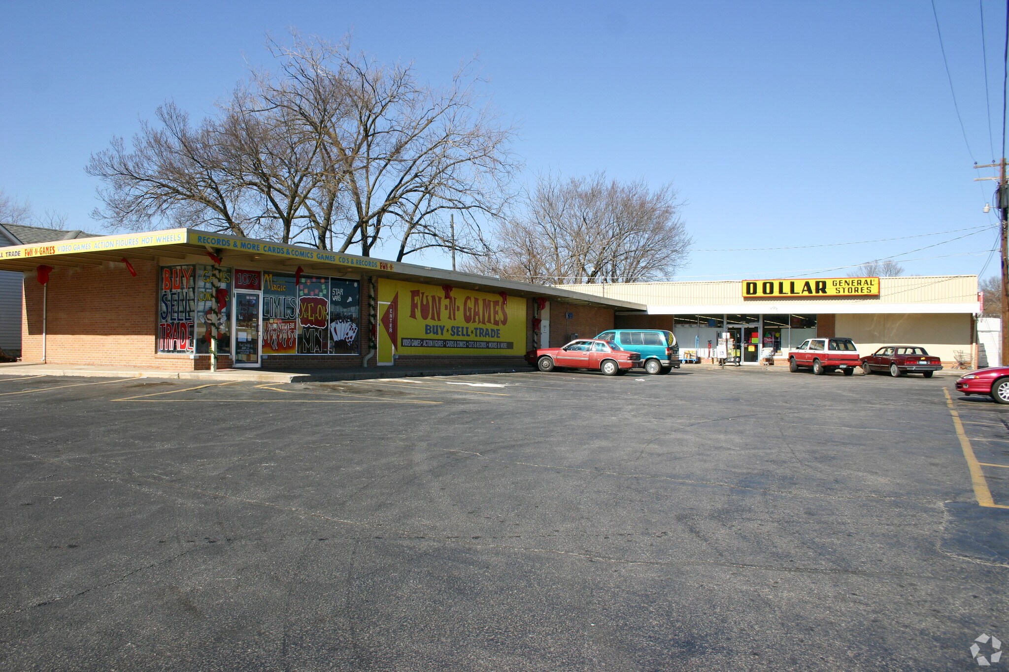 1075-1095 E Commercial St, Springfield, MO à vendre Photo principale– Image 1 sur 33