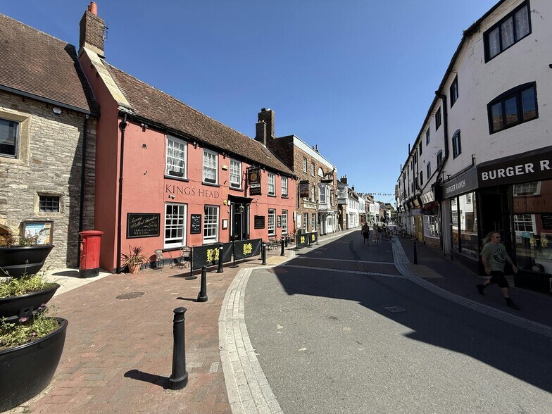 6 High St, Poole à vendre - Photo de l’immeuble – Image 2 sur 5