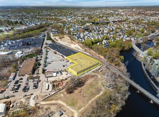 Plus de détails pour 90.1 Bolt St, Lowell, MA - Bureau, Industriel/Logistique à louer
