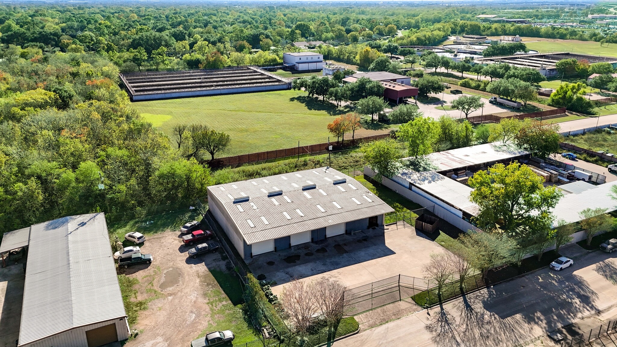 9399 Summerbell, Houston, TX à louer Aérien– Image 1 sur 20