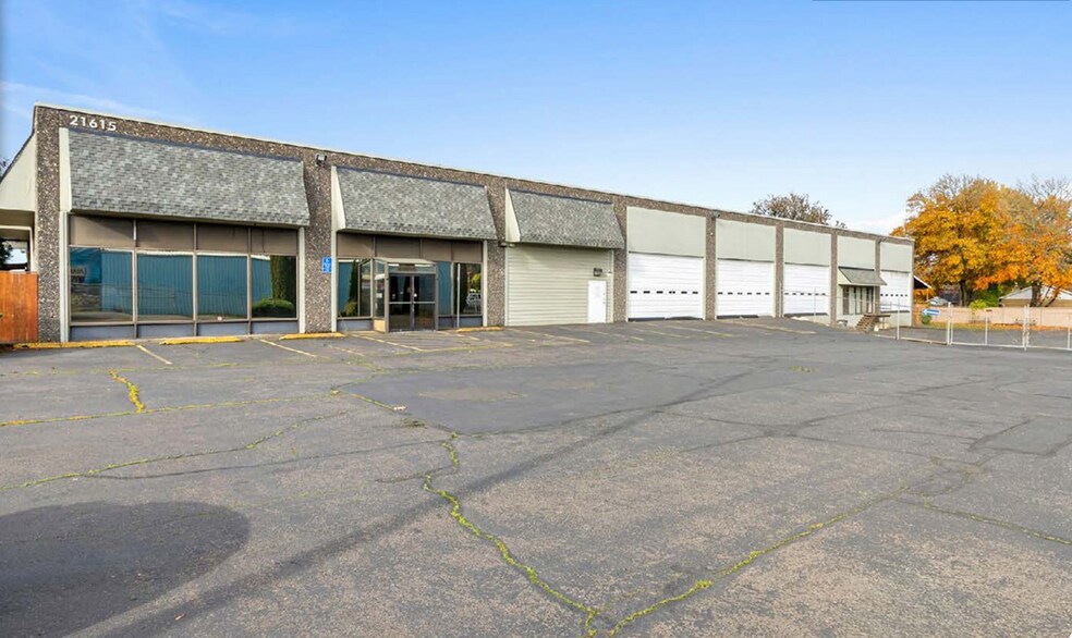 21615 SW Tualatin Valley Hwy, Beaverton, OR à vendre - Photo de l’immeuble – Image 3 sur 10