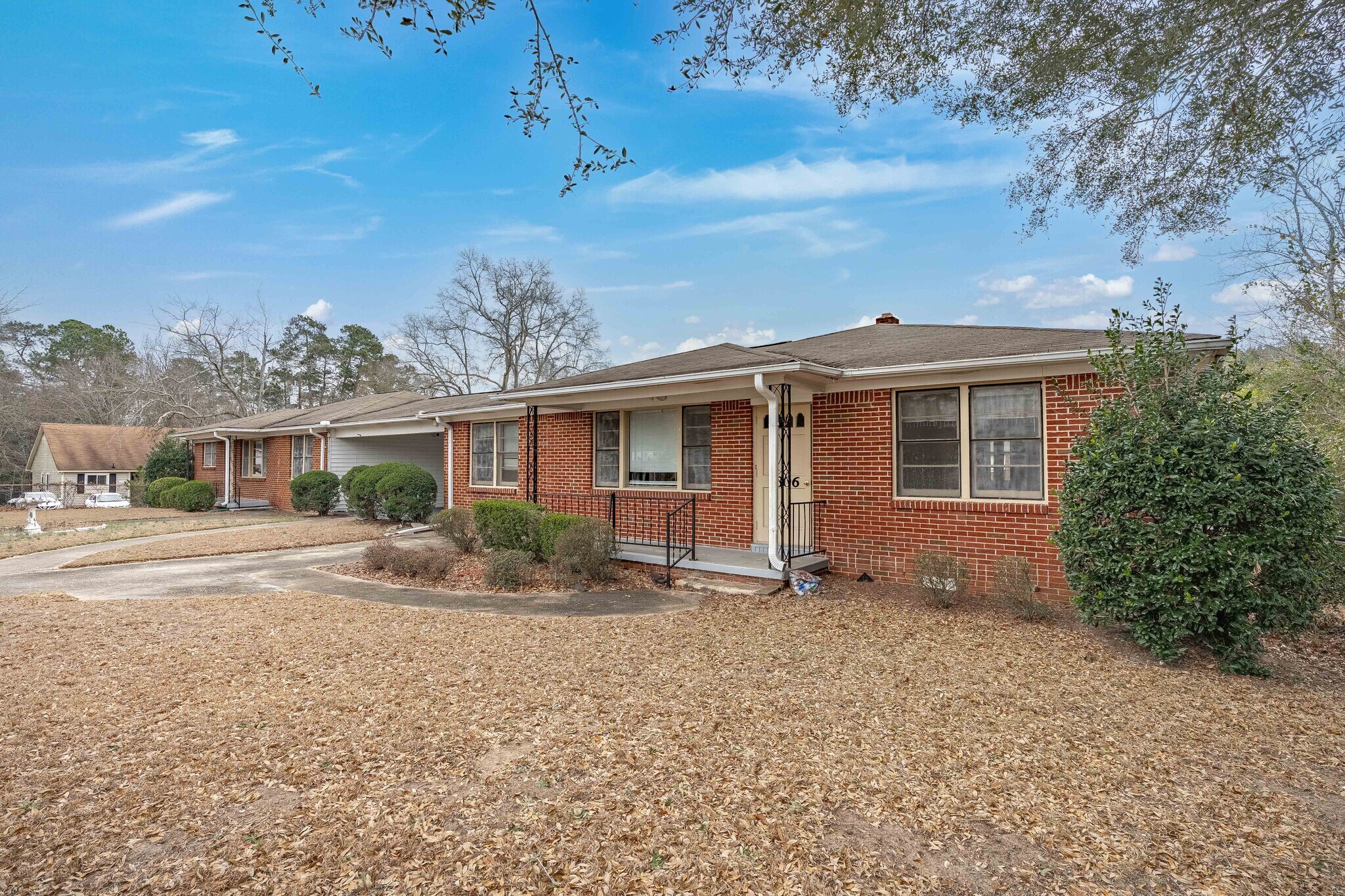 2306 Forrest St, Cayce, SC à vendre Photo principale– Image 1 sur 16