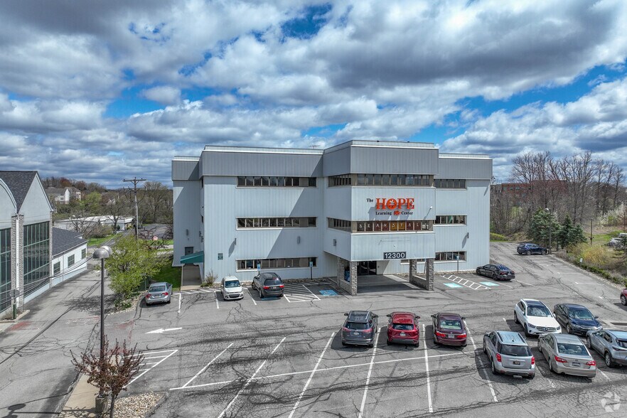 12300 PERRY Hwy, Wexford, PA à vendre - Photo de l’immeuble – Image 2 sur 21