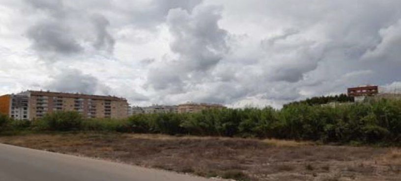 Terrain dans Oliva, Valencia à vendre Photo principale– Image 1 sur 7