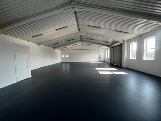 Plus de détails pour Dominion Way West, Worthing - Industriel/Logistique à louer
