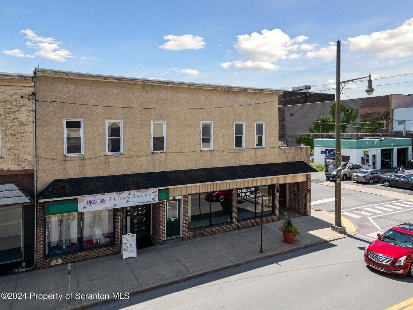 113 Lackawanna Ave, Olyphant, PA à vendre Photo principale– Image 1 sur 14