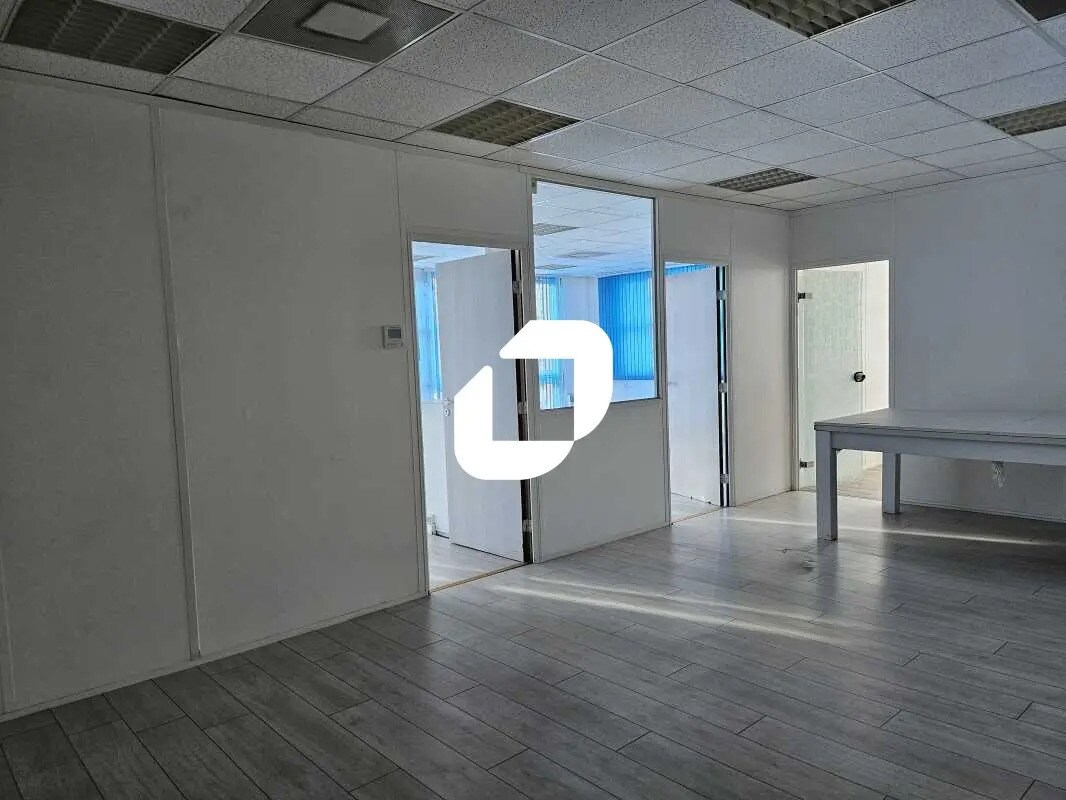 Bureau dans Montpellier à louer Photo de l’immeuble– Image 1 sur 14