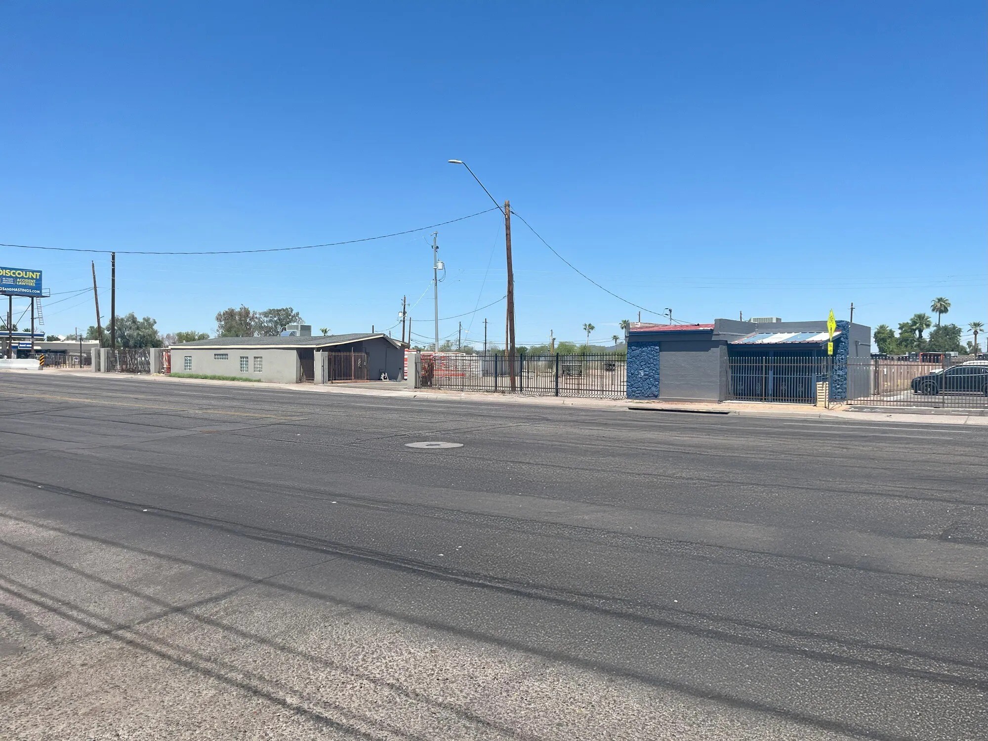 2204-2206 W Indian School Rd, Phoenix, AZ à vendre Photo de l’immeuble– Image 1 sur 11