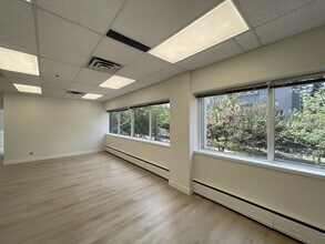 1281 W Georgia St, Vancouver, BC à louer Photo intérieure– Image 2 sur 9