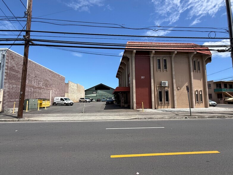 287 Mokauea St, Honolulu, HI à vendre - Photo de l’immeuble – Image 2 sur 6