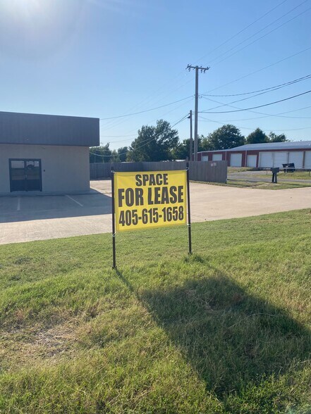 5602 S Hwy 97, Sand Springs, OK à louer - Photo de l’immeuble – Image 2 sur 8