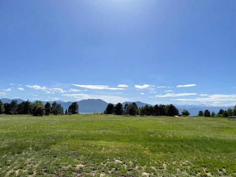 225 Majestic View Dr, Boulder, CO à vendre - Photo de l’immeuble – Image 2 sur 2