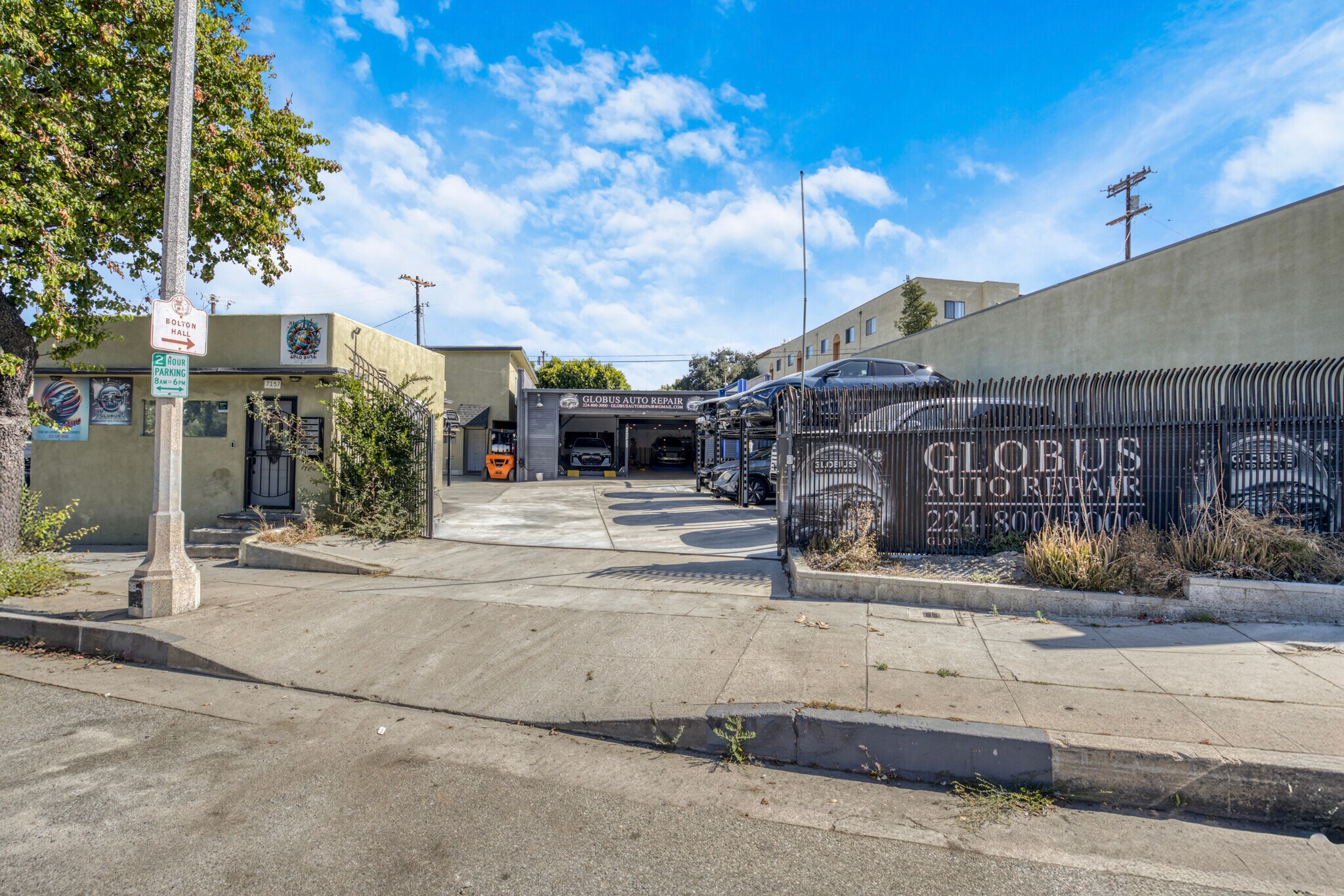 7151-7157 Foothill Blvd, Tujunga, CA à vendre Photo de l’immeuble– Image 1 sur 53