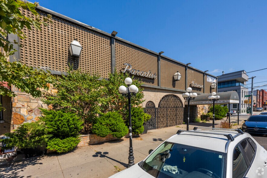 59 Avenue U, Brooklyn, NY à vendre - Photo de l’immeuble – Image 3 sur 5