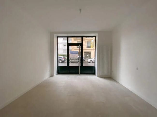 Plus de détails pour Local commercial à louer