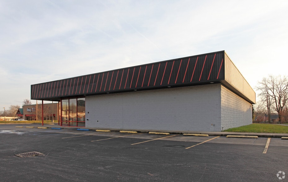 950 Lila Ave, Milford, OH à louer - Photo principale – Image 3 sur 10