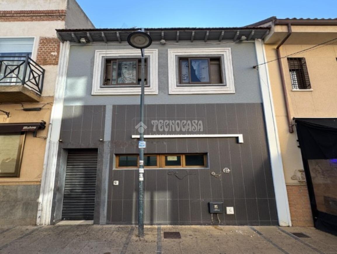 Local commercial dans Mejorada del Campo, Madrid à vendre Plan d’étage– Image 1 sur 13