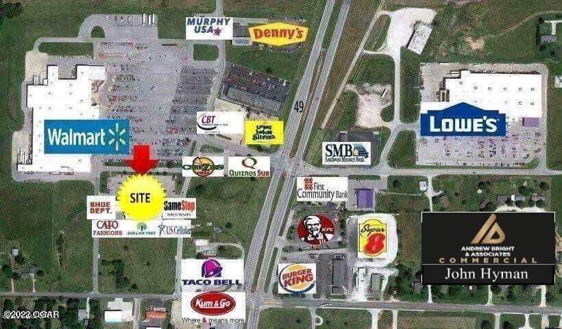 3201 Lusk Dr, Neosho, MO à louer - Photo de l’immeuble – Image 3 sur 18