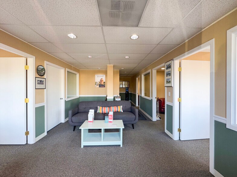 12705 Renton Ave S, Seattle, WA à vendre - Photo de l’immeuble – Image 3 sur 13