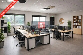 330 Avenue Louis Boudin, L'Isle-sur-la-Sorgue à vendre Photo intérieure– Image 1 sur 3